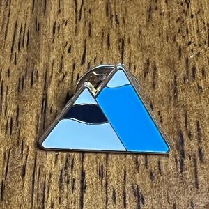 *5/$15* NEW - Mountains Enamel Pin